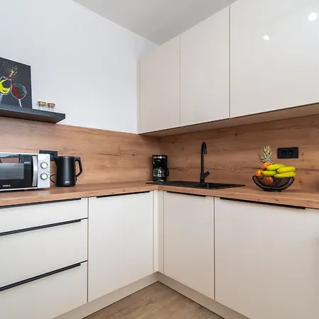 Terra - Comfort With Garden, Terrace & Free Parking 公寓